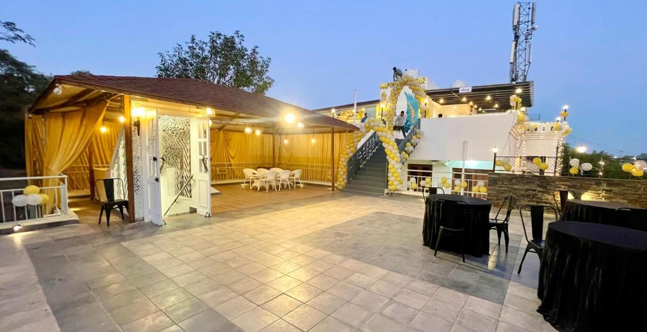 Peacock Hill Homestay Bhopal Zewnętrze zdjęcie